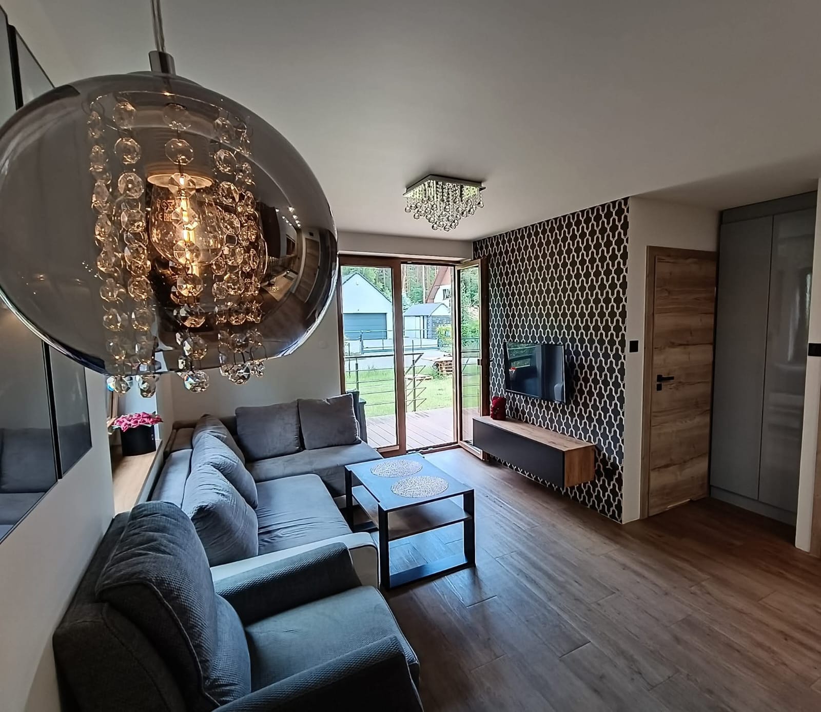 Apartament 1 z ogrodem i tarasem