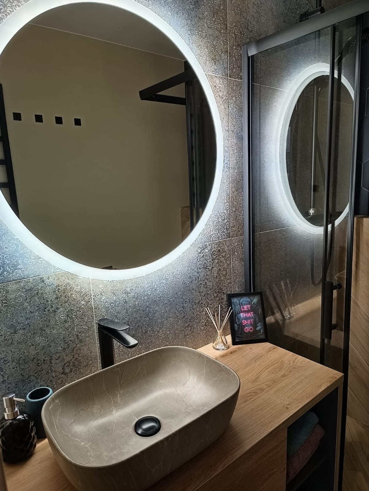 Aster Aparts Wyspa Sobieszewska — wnętrze apartamentu