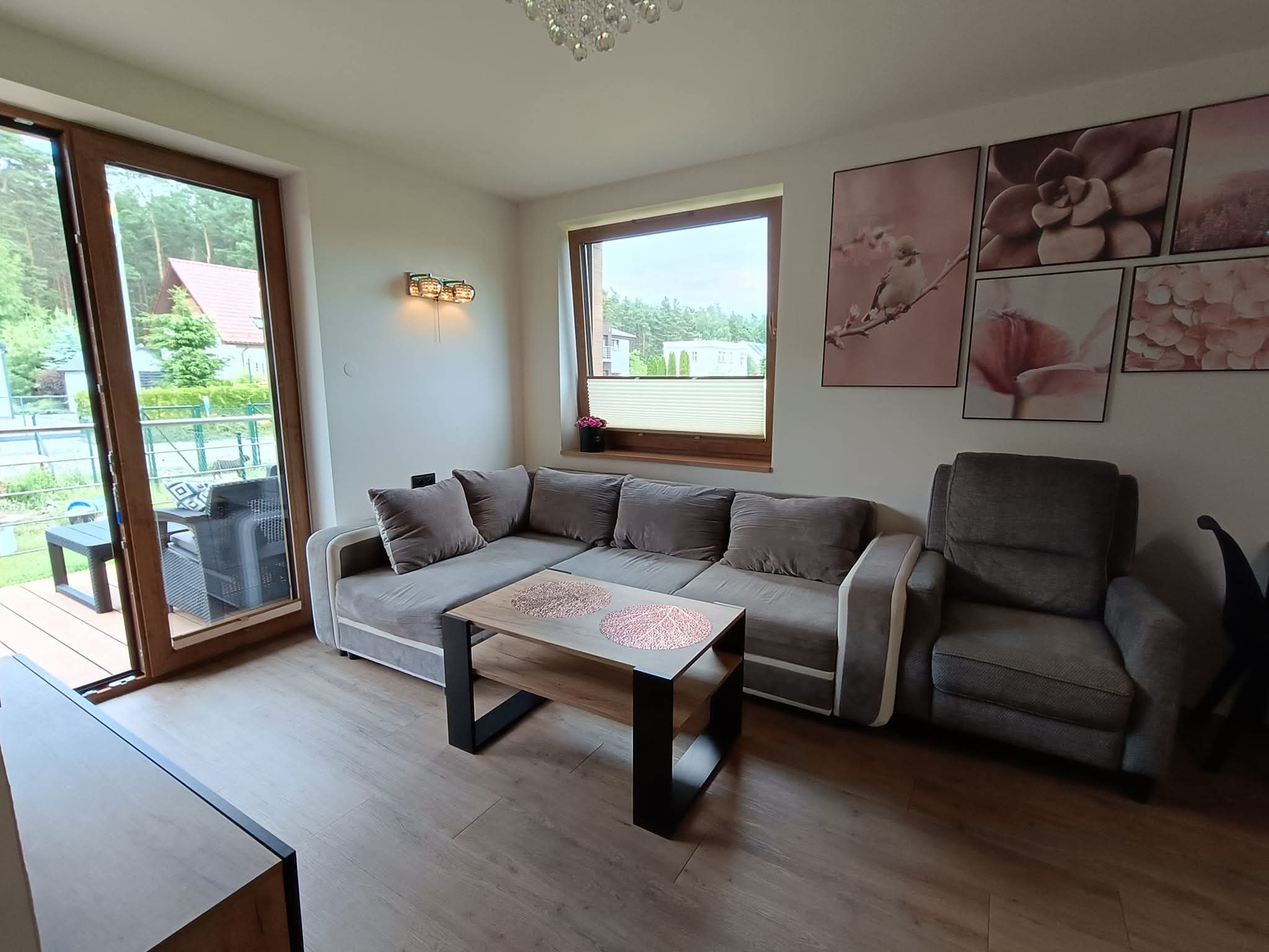 Aster Aparts Wyspa Sobieszewska — wnętrze apartamentu